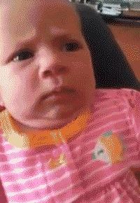 笑ったら負け！ GIF 画像