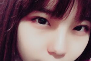 女装したから外出できるか評価して！