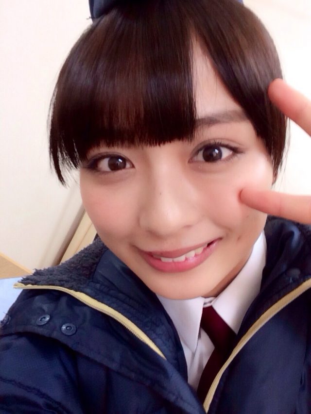 内田理央 自撮り 画像