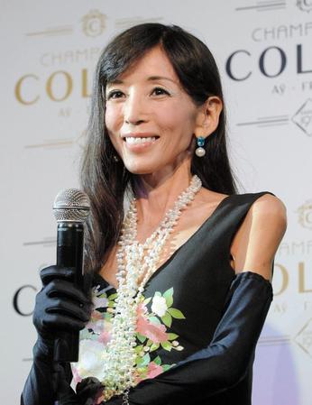 川島なお美 画像