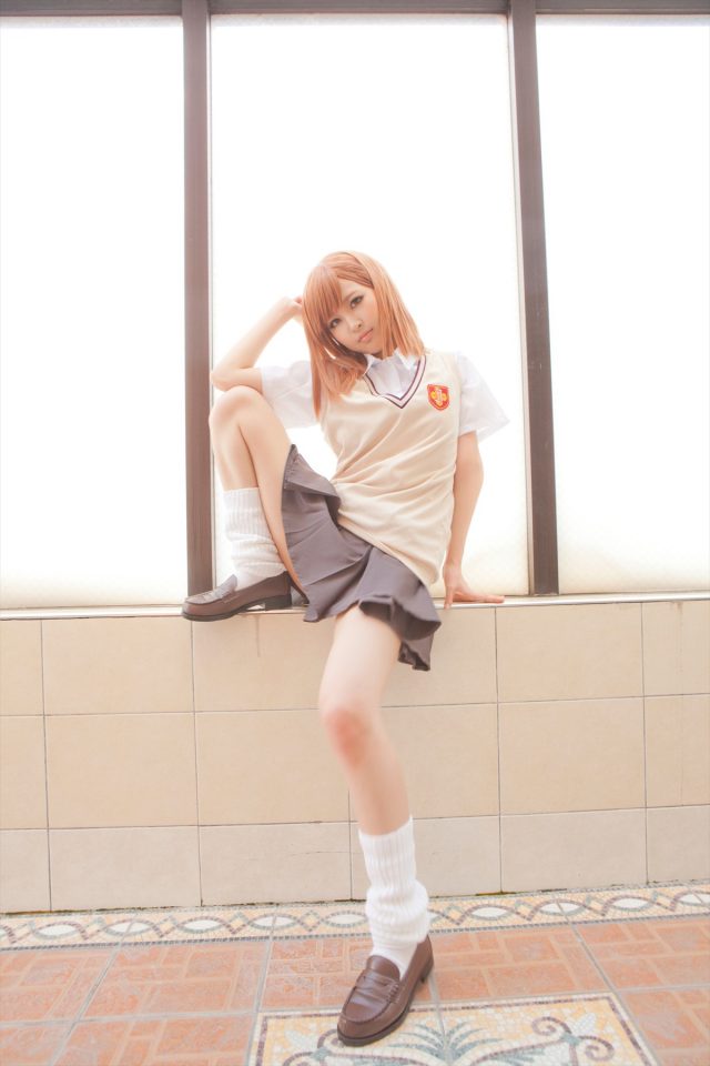 コスプレイヤー なーさん 透けたパンツがエロい 『とある科学の超電磁砲』 御坂美琴の制服コスプレ画像