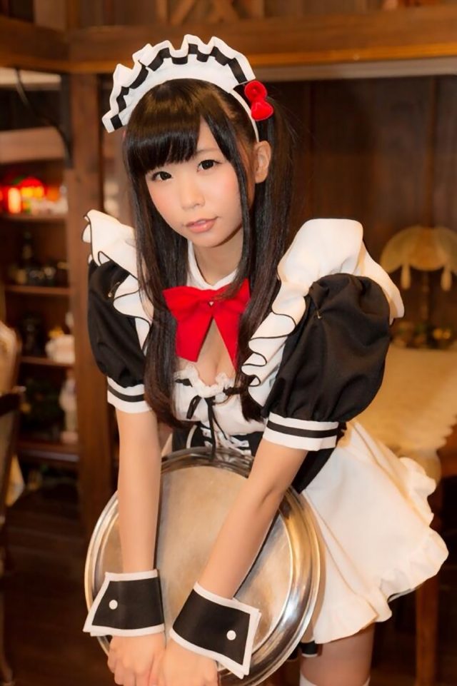 五木あきら メイドコスプレ