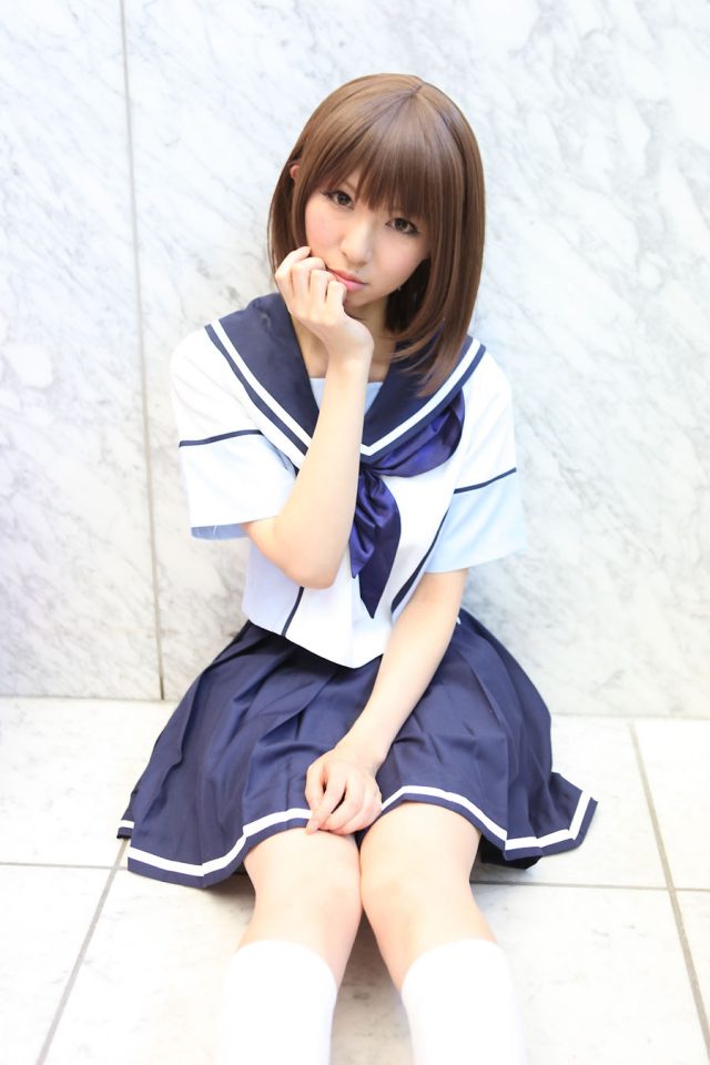 コスプレイヤー 璃波 ミニスカに白ハイソックスがエロい 『ラブプラス』 姉ヶ崎寧々のコスプレ画像