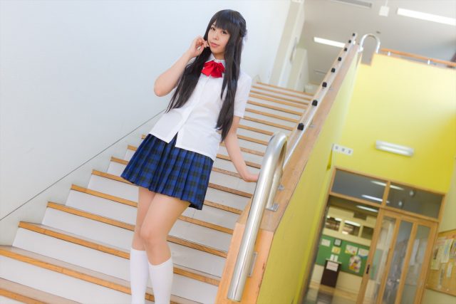 コスプレイヤーつぐ 制服からパンチラしたり緊縛がエロい 『ナナとカオル』 千草奈々の制服コスプレ画像