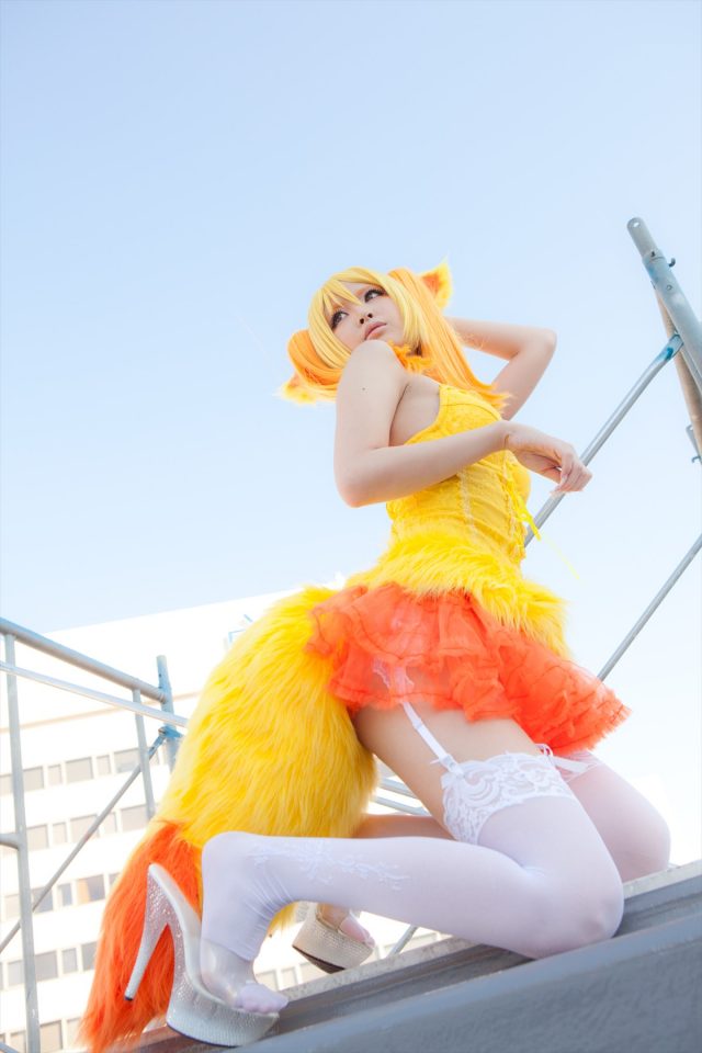 コスプレイヤー なーさん 突き出した尻の食い込みがエロい 『ポケットモンスター』 フォッコの擬人化コスプレ画像