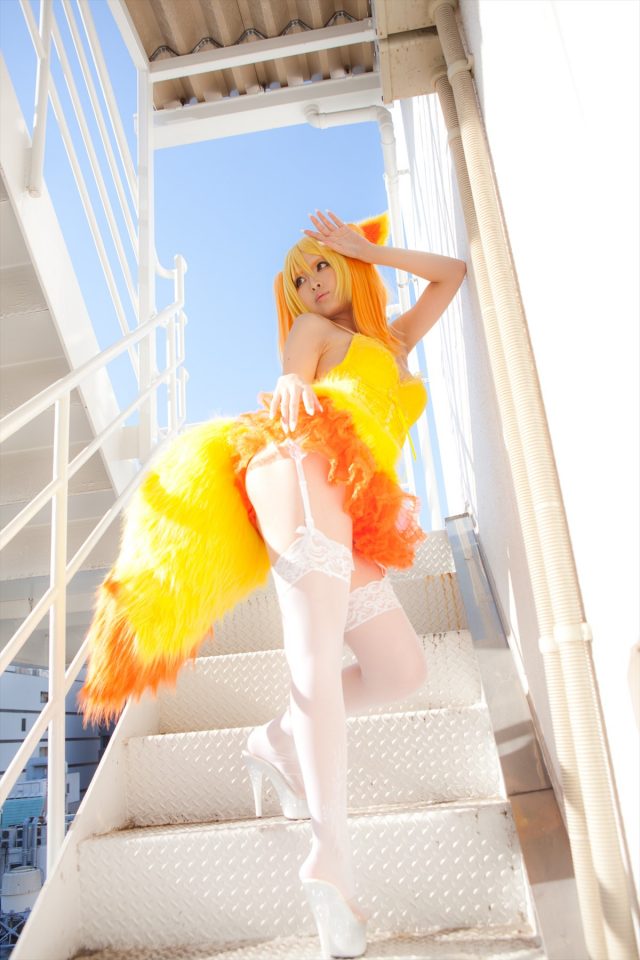 コスプレイヤー なーさん 突き出した尻の食い込みがエロい 『ポケットモンスター』 フォッコの擬人化コスプレ画像