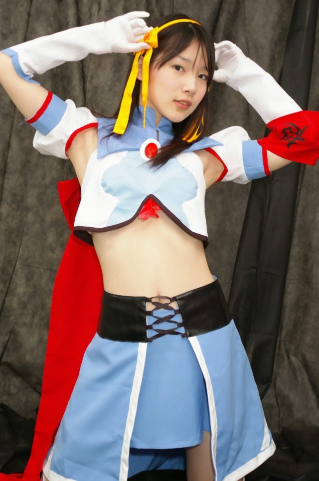 内田真礼 エロ コスプレ 画像