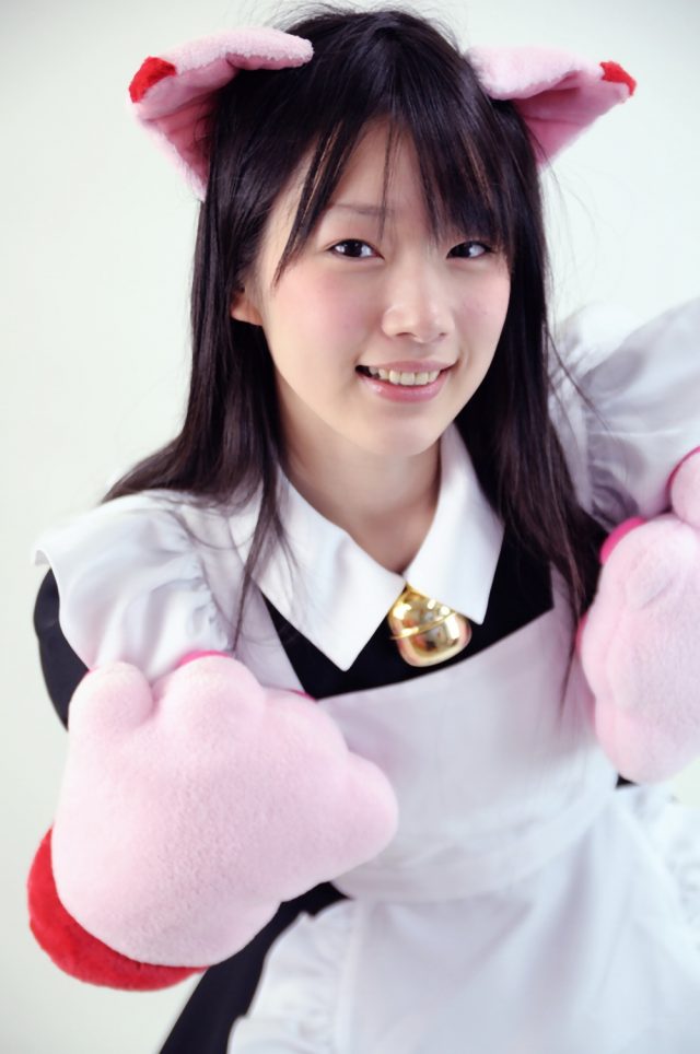 内田真礼 エロ コスプレ 画像