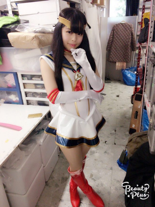 山川ゆな コスプレ 下着 画像