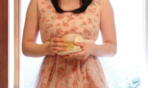 内田真礼 短足 エロ 太もも 画像