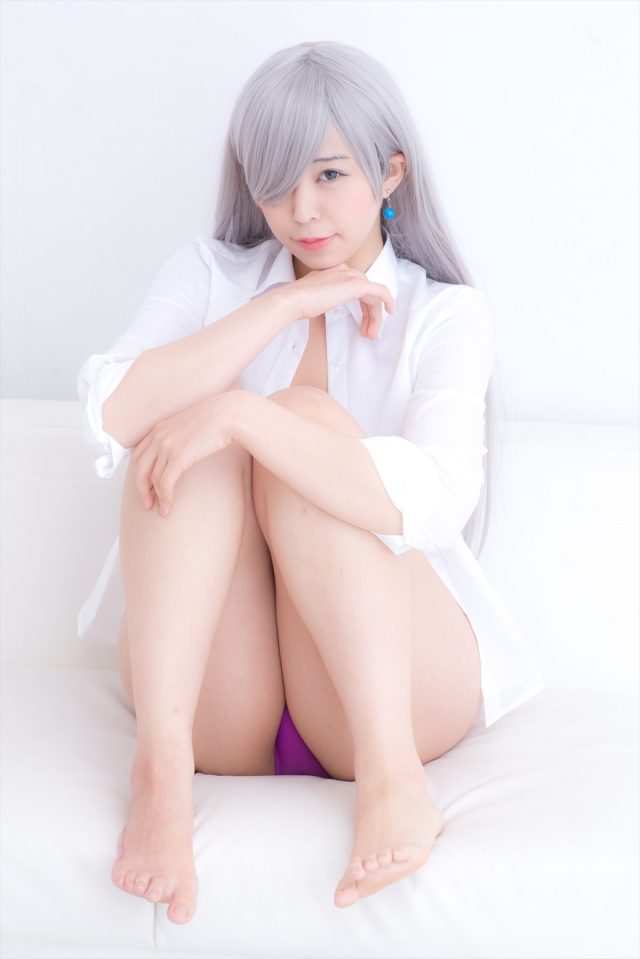 コスプレイヤーつぐ 水着の食い込みがエロい 『七つの大罪』 エリザベスのコスプレ画像
