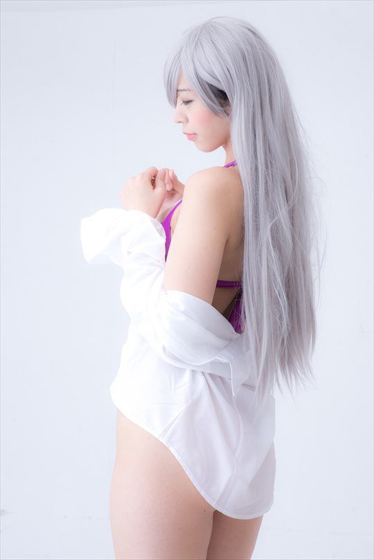 コスプレイヤーつぐ 水着の食い込みがエロい 『七つの大罪』 エリザベスのコスプレ画像