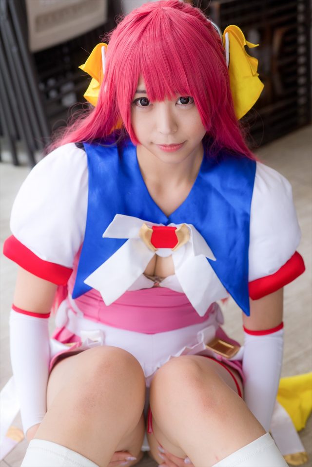 コスプレイヤー つぐ ムチムチな体がエロい 『超昂天使エスカレイヤー』 コスプレ画像