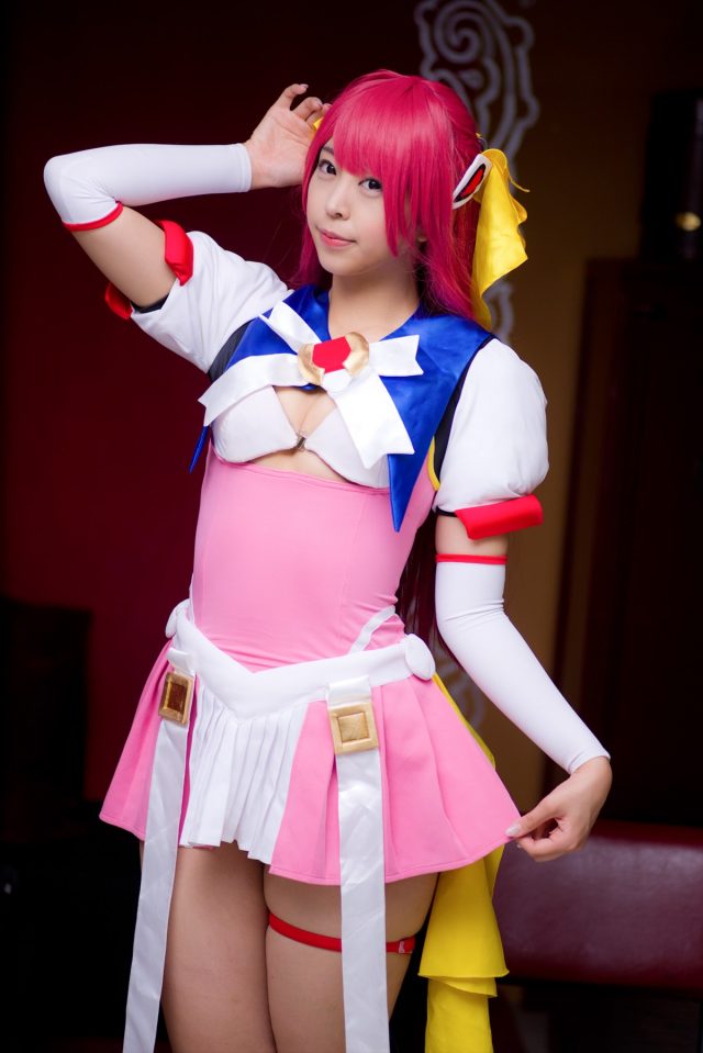 コスプレイヤー つぐ ムチムチな体がエロい 『超昂天使エスカレイヤー』 コスプレ画像