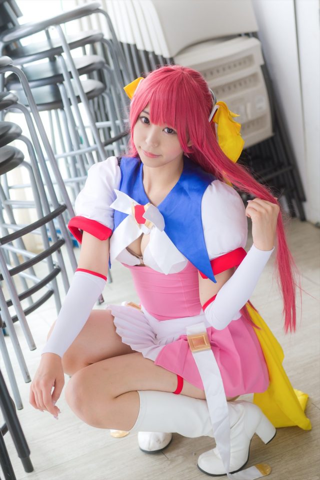 コスプレイヤー つぐ ムチムチな体がエロい 『超昂天使エスカレイヤー』 コスプレ画像