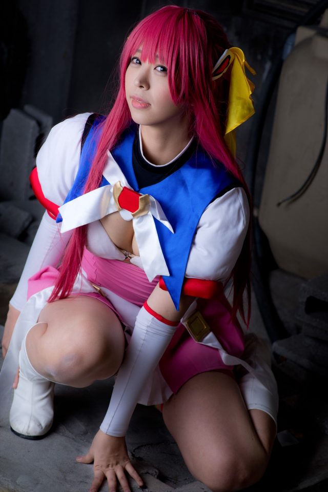 コスプレイヤーつぐ パンツが食い込んだ尻がエロい 『超昂天使エスカレイヤー』 コスプレ画像