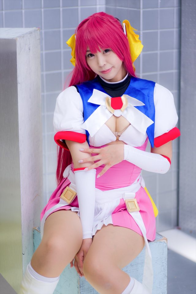 コスプレイヤー つぐ ムチムチな体がエロい 『超昂天使エスカレイヤー』 コスプレ画像