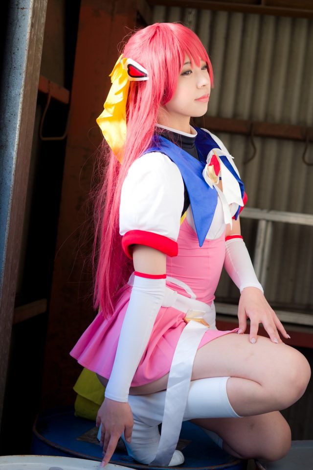 コスプレイヤーつぐ パンツが食い込んだ尻がエロい 『超昂天使エスカレイヤー』 コスプレ画像