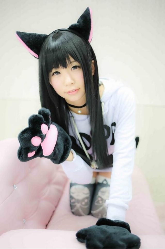 コスプレイヤー五木あきら 猫耳がエロ可愛い黒猫コスプレ画像