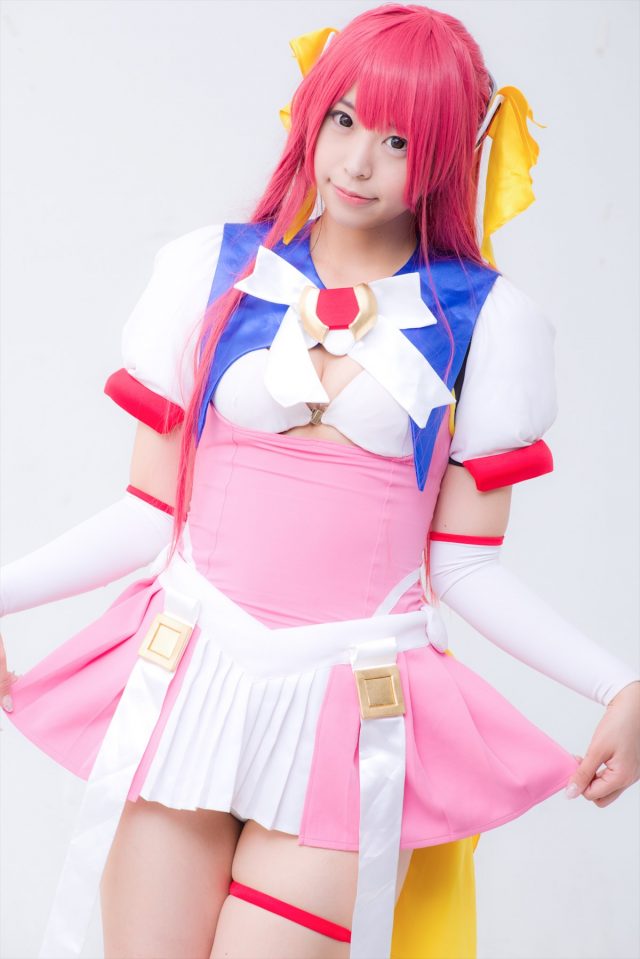 コスプレイヤー つぐ ムチムチな体がエロい 『超昂天使エスカレイヤー』 コスプレ画像