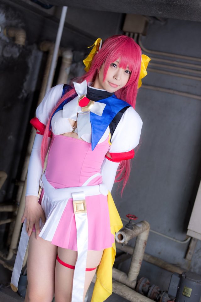 コスプレイヤーつぐ パンツが食い込んだ尻がエロい 『超昂天使エスカレイヤー』 コスプレ画像