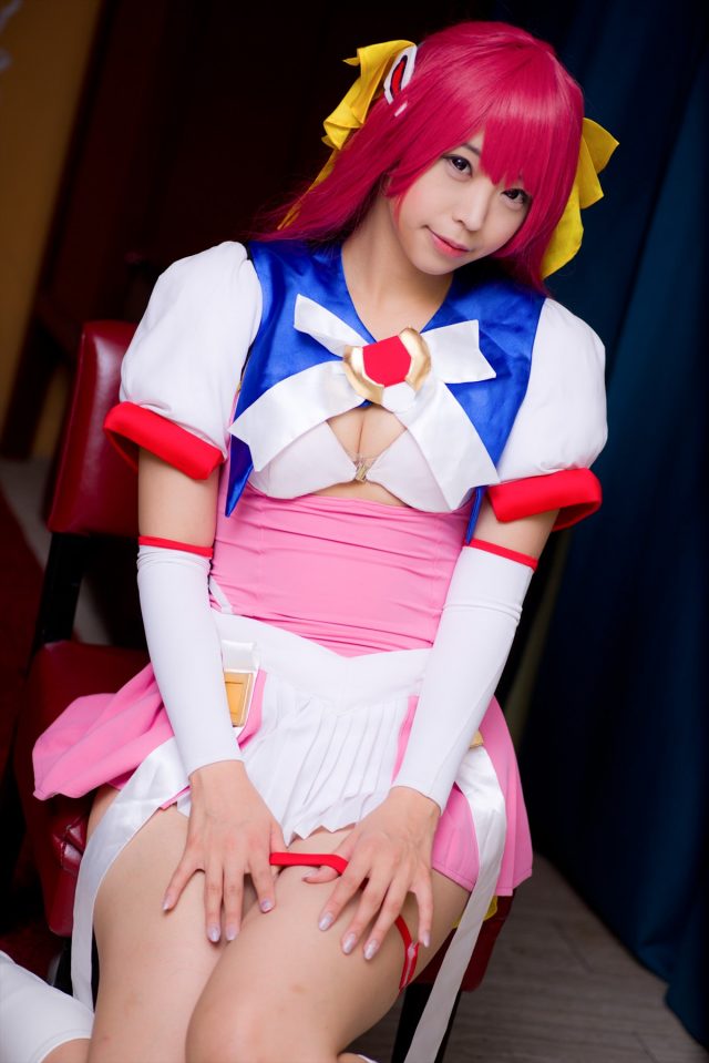 コスプレイヤー つぐ ムチムチな体がエロい 『超昂天使エスカレイヤー』 コスプレ画像