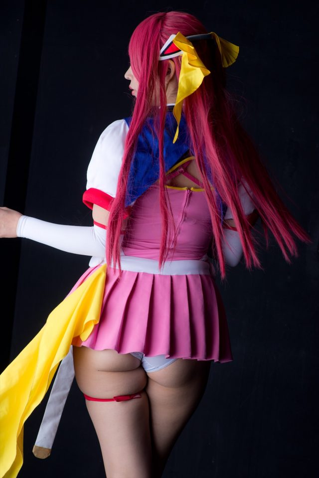 コスプレイヤーつぐ パンツが食い込んだ尻がエロい 『超昂天使エスカレイヤー』 コスプレ画像