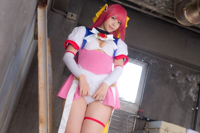 コスプレイヤーつぐ パンツが食い込んだ尻がエロい 『超昂天使エスカレイヤー』 コスプレ画像