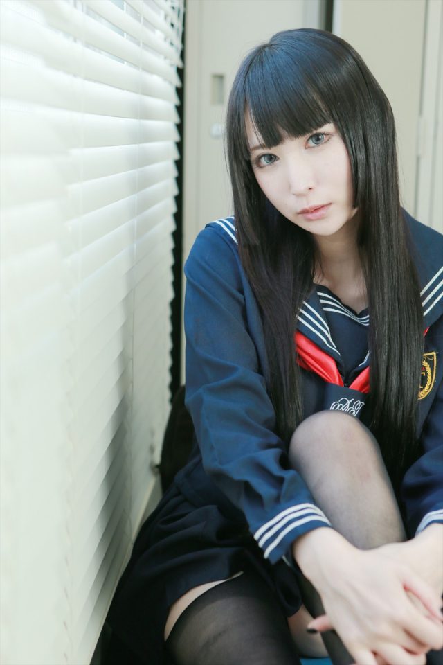 コスプレイヤー るしゃ 黒ストッキング セーラー服 コスプレ エロ画像