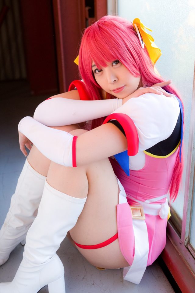 コスプレイヤーつぐ パンツが食い込んだ尻がエロい 『超昂天使エスカレイヤー』 コスプレ画像
