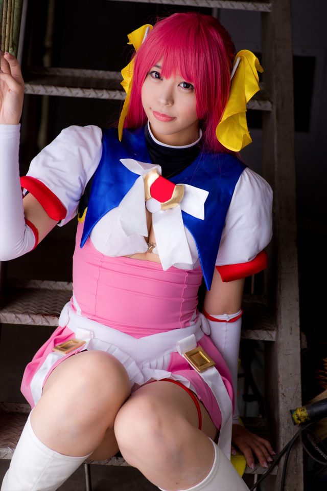 コスプレイヤーつぐ パンツが食い込んだ尻がエロい 『超昂天使エスカレイヤー』 コスプレ画像