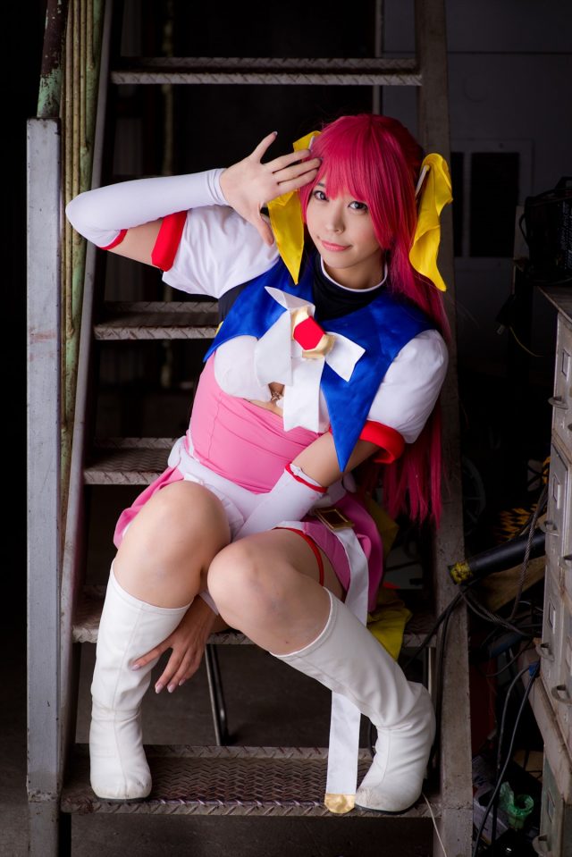 コスプレイヤーつぐ パンツが食い込んだ尻がエロい 『超昂天使エスカレイヤー』 コスプレ画像