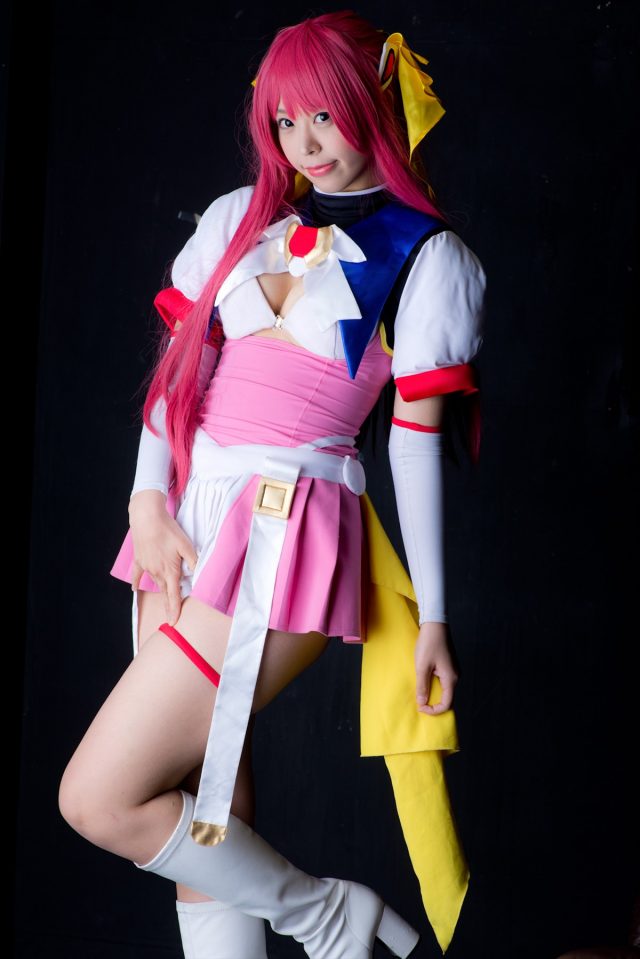 つぐ 尻 『超昂天使エスカレイヤー』 のコスプレ画像