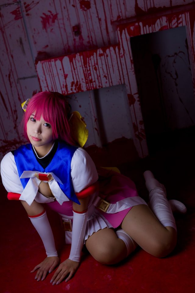 コスプレイヤーつぐ パンツが食い込んだ尻がエロい 『超昂天使エスカレイヤー』 コスプレ画像