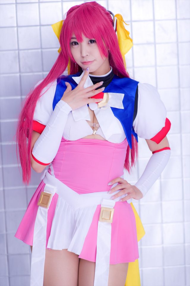 コスプレイヤー つぐ ムチムチな体がエロい 『超昂天使エスカレイヤー』 コスプレ画像