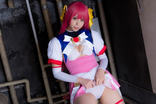 コスプレイヤーつぐ パンツが食い込んだ尻がエロい 『超昂天使エスカレイヤー』 コスプレ画像