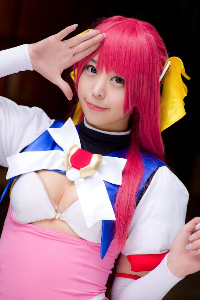 コスプレイヤー つぐ ムチムチな体がエロい 『超昂天使エスカレイヤー』 コスプレ画像