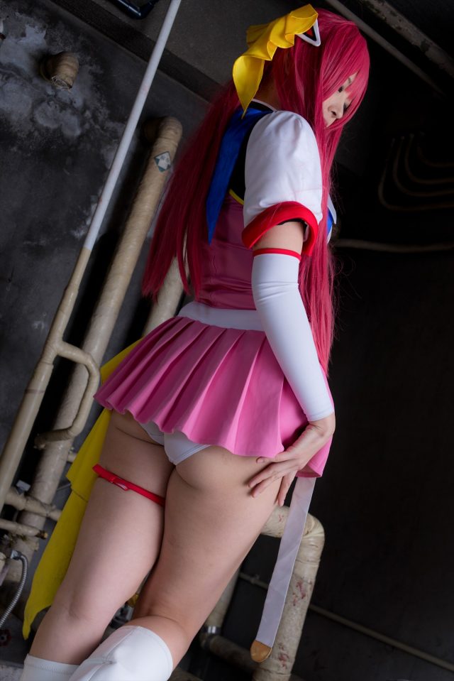 コスプレイヤーつぐ パンツが食い込んだ尻がエロい 『超昂天使エスカレイヤー』 コスプレ画像