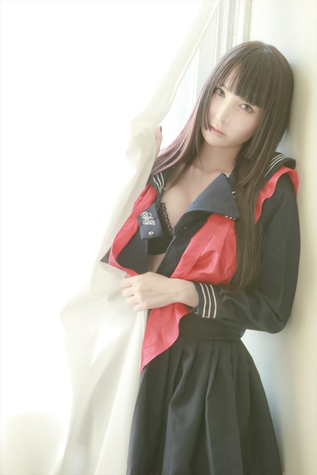 コスプレイヤー るしゃ 黒ストッキング セーラー服 コスプレ エロ画像