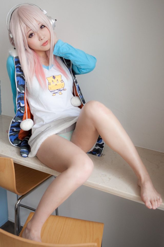 コスプレイヤー 芹沢ゆうか 無修正のマンコがエロい 『すーぱーそに子』 虎パーカーVerのコスプレ画像