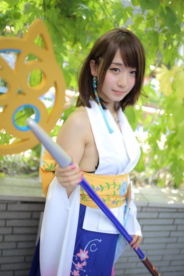 伊織もえ ユウナ コスプレ画像