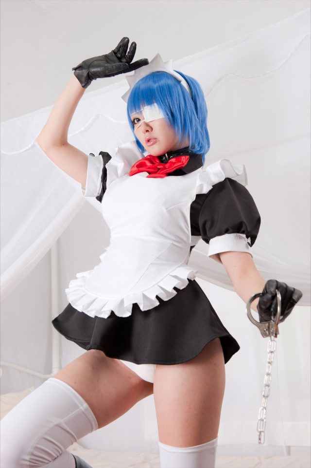 コスプレイヤー キバしい パンチラがエロい！ 『一騎当千』 呂蒙子明のメイドコスプレ画像