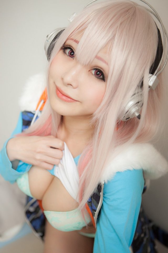 コスプレイヤー 芹沢ゆうか 無修正のマンコがエロい 『すーぱーそに子』 虎パーカーVerのコスプレ画像