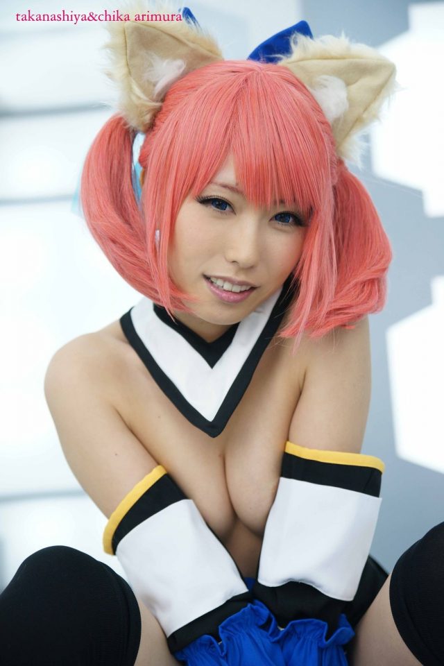 有村千佳 パンチラがエロい『Fate/EXTRA』キャスターのコスプレ画像