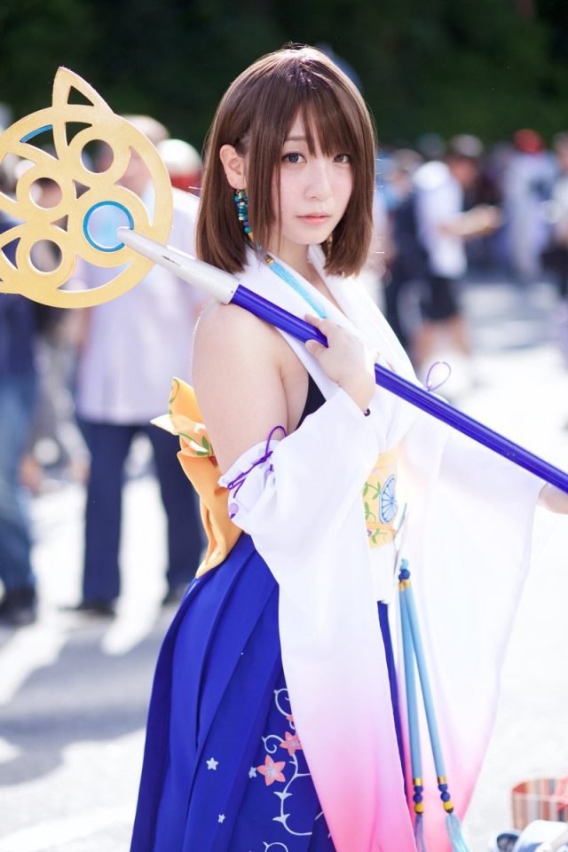 伊織もえ ユウナ コスプレ画像