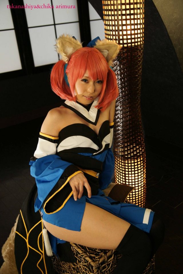 有村千佳 パンチラがエロい『Fate/EXTRA』キャスターのコスプレ画像
