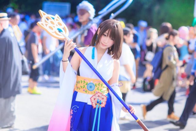 伊織もえ ユウナ コスプレ画像