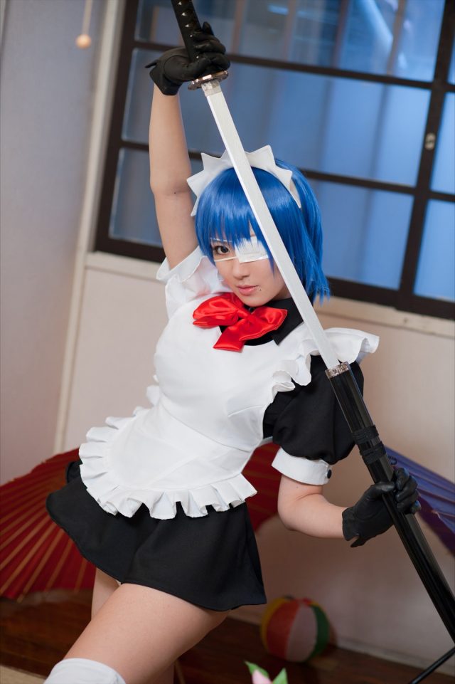 コスプレイヤー キバしい パンチラがエロい！ 『一騎当千』 呂蒙子明のメイドコスプレ画像