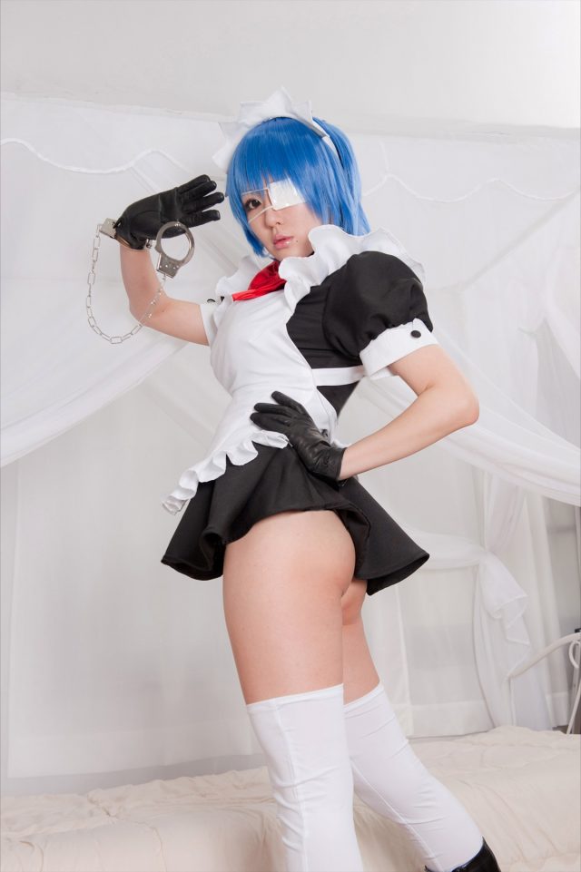 コスプレイヤー キバしい パンチラがエロい！ 『一騎当千』 呂蒙子明のメイドコスプレ画像