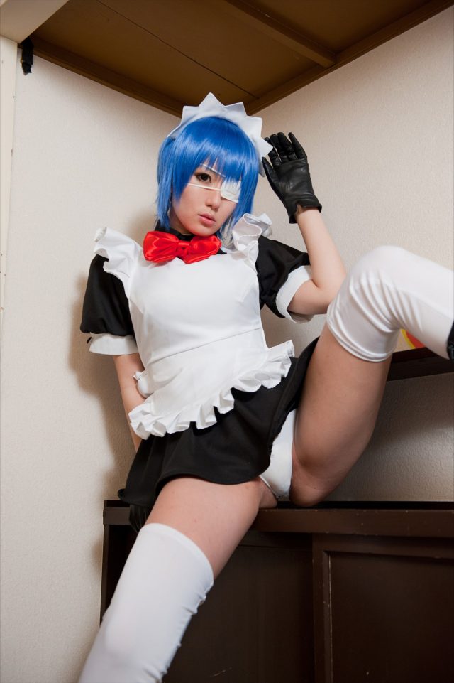 コスプレイヤー キバしい パンチラがエロい！ 『一騎当千』 呂蒙子明のメイドコスプレ画像